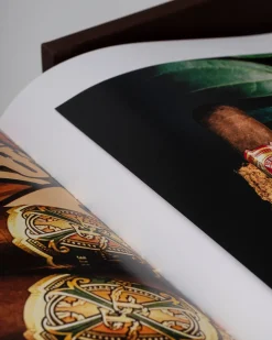 Sale Arturo Bron: Sinds 1912 Iconische Merken